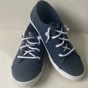Sperry top-slider shoes size 9.5